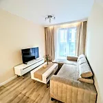 Leomar, Bezkontaktowe Zameldowanie, Darmowy Parking Πόζναν