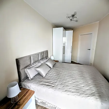 Apartment Leomar, Bezkontaktowe Zameldowanie, Darmowy Parking